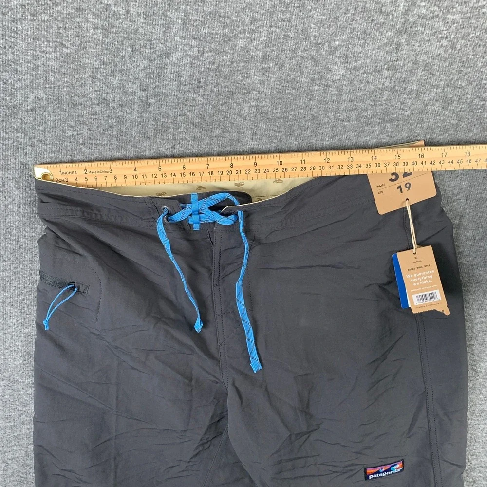 Patagonia Board Shorts Men 32 Black Wavefarer Beach 50+ UPF NEW
